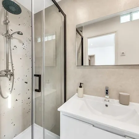 Riviera Scls - Clim, Wifi, 2 * Cannes