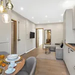 Riviera Scls - Clim, Wifi, 2 شقة